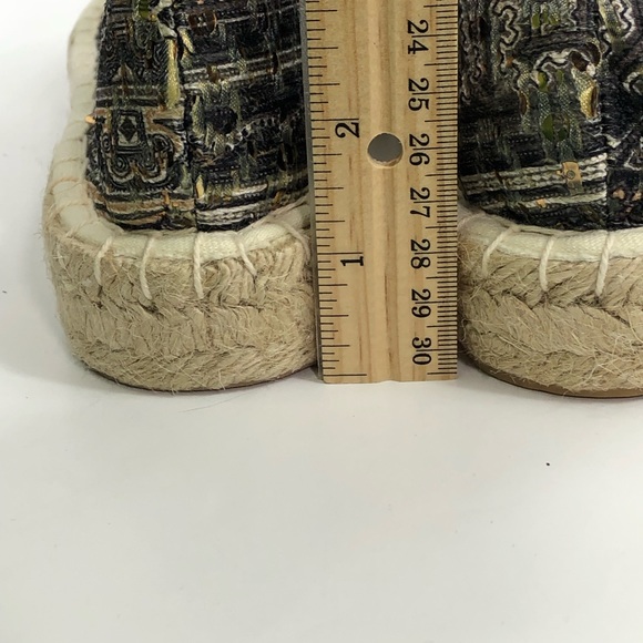 Muk Luk Sequin Gray Metallic Espadrilles NWT 9 - Picture 7 of 8